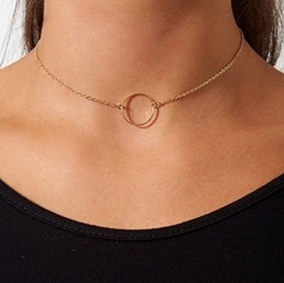 Dainty Gold Karma Circle Choker - Picture 4 of 5